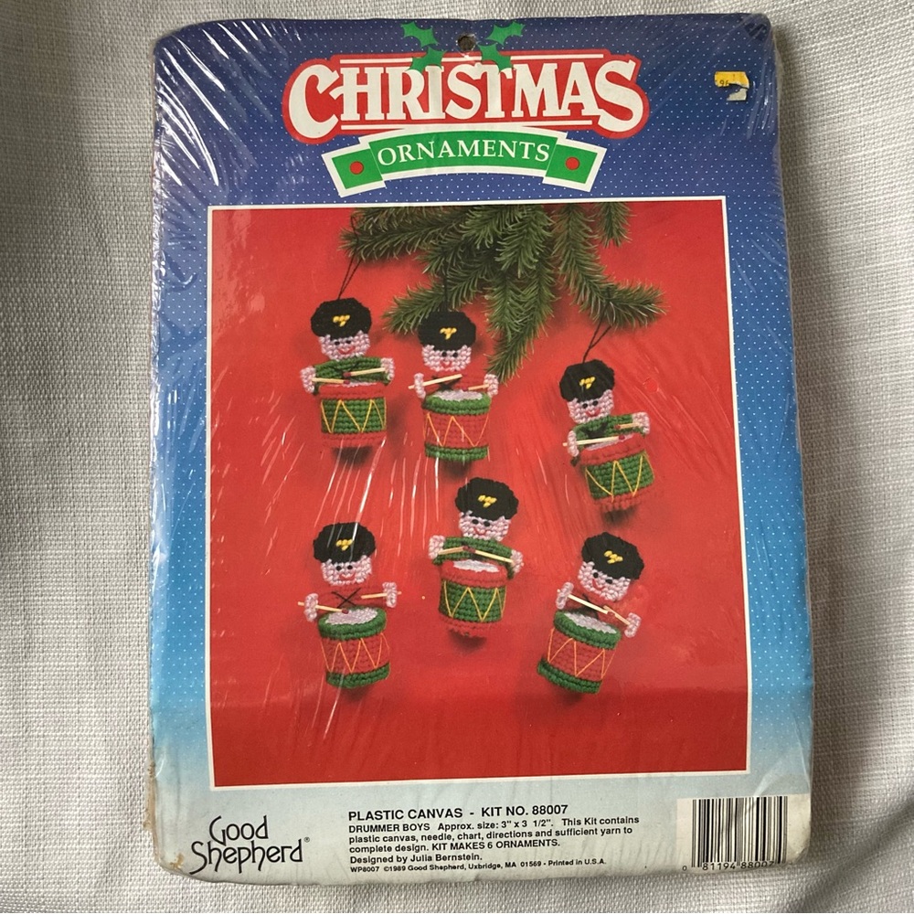 1989 Good Shepherd DRUMMER BOYS Christmas Ornaments Plastic Canvas Kit!
